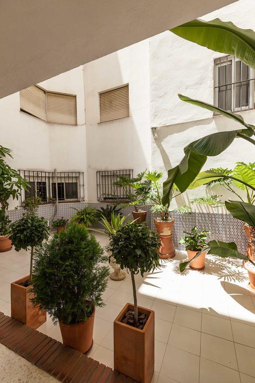 Urbanchicmalaga 3 Bedroom Spacious Quiet Historic Malaga Apt Exterior foto