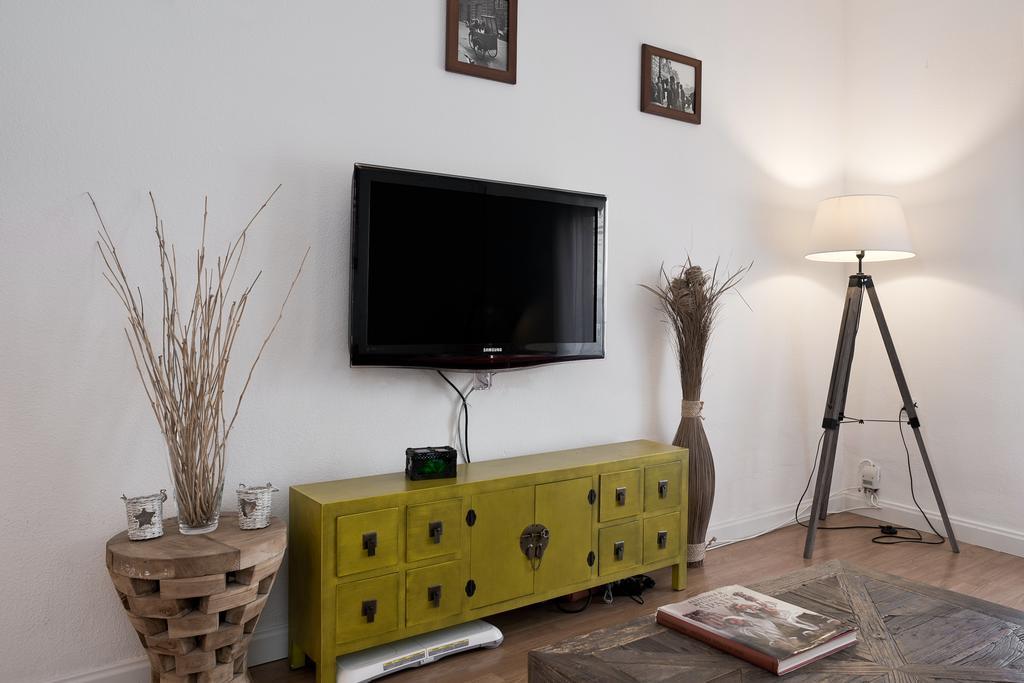 Urbanchicmalaga 3 Bedroom Spacious Quiet Historic Malaga Apt Exterior foto