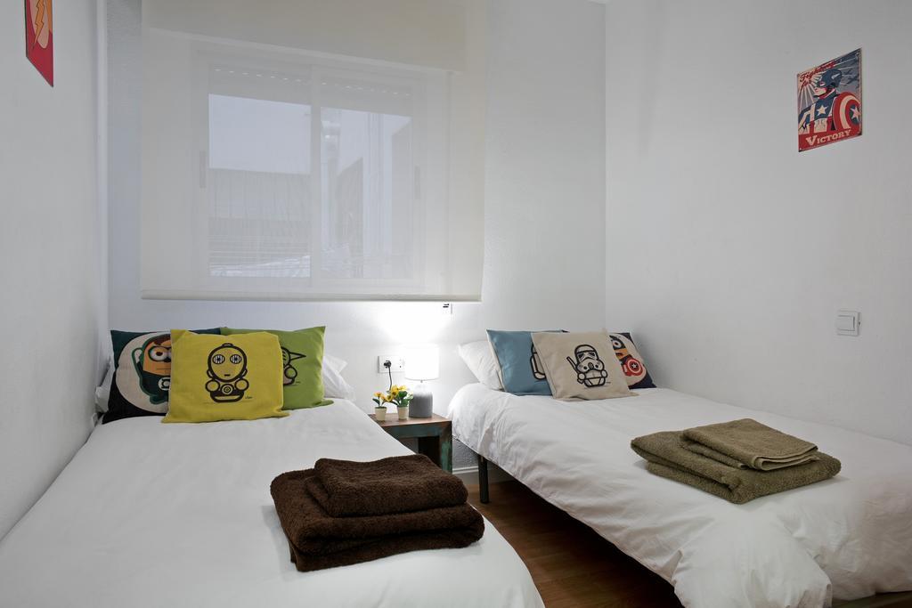 Urbanchicmalaga 3 Bedroom Spacious Quiet Historic Malaga Apt Exterior foto